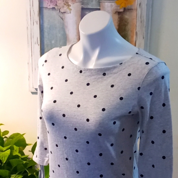 Old Navy Shirt - Picture 2 of 4